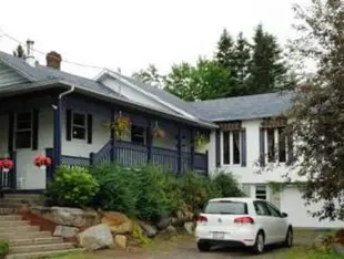 格蘭德里諾伊小屋住宿加早餐旅館