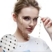 在飛比找momo購物網優惠-【Seoul Show 首爾秀】黑白灰透明水晶兩用口罩掛繩鏈