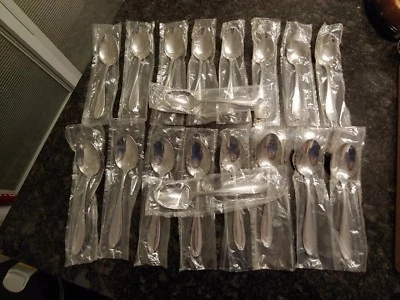 Oneida Camper Scroll Tablespoons Stainless Steel 8 1/4" In Length 18 Spoons