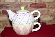 TEA FOR ONE Teapot & Cup 12 oz Abstract Floral 6.5" High