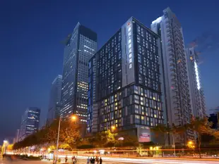 成都榛悅隆堡酒店Rhombus Park Aura Chengdu Hotel