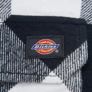 【Dickies】男款黑色格紋純棉法蘭絨胸前雙口袋舒適保暖長袖襯衫｜DK012969BLK