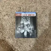 Universal Classic Monsters 6-Film Collection Blu-Ray + Digital (STEAL BOOK) NICE