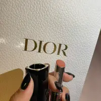 在飛比找蝦皮購物優惠-Dior 癮誘唇膏 412 輕透珊瑚/二手