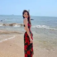 在飛比找蝦皮商城精選優惠-2024夏季新款吊帶洋裝女 旅遊度假風洋裝 三亞沙灘長裙 紅
