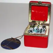Mr Christmas red ceramic music box ice skaters We Wish You A Merry Christmas NWT
