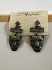 VTG HUGO “Endangered Leopard”Activist Pierced Earrings Pewter Tone New Old Stock