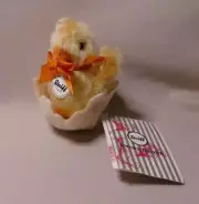 Steiff Easter Chick in Egg CLICKI CHICK 3.5 inches Alpaca BRAND NEW