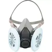 3M 6100 Reusable Half Face Mask Respirator & 2- 2071 P95 Particulate Filter SML