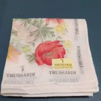 在飛比找蝦皮購物優惠-TRUSSARDI 日本手帕4