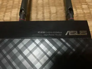 ASUS RT-N18U 4-in-1高效能無線分享器 2.4GHz 600Mbps（附網路線x1）