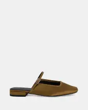 Miss Sofie Lorgan /Bronze Casuals 10