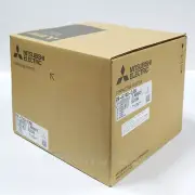 (NEW) MITSUBISHI FR-E740-0.4K 380V Capacity 0.4KW 1/2HP Mitsubishi PLC inverter