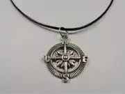 BEACH FASHION NAUTICAL SILVER TONE COMPASS ROSE BLACK LEATHER CORD NECKLACE