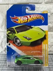 Hot Wheels 2011 New Models 9/50 Lamborghini Gallardo LP 570-4 Superleggera Green