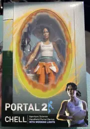 Portal 2 Chell NECA NIB Action Figure Never Opened With Working Lights Valve t03
