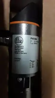 ifm Efector PN7206 Pressure Sensor 121525A New NIB