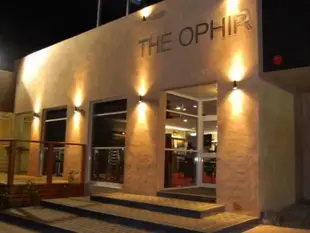 奧菲爾酒莊汽車旅館Ophir Tavern Motel