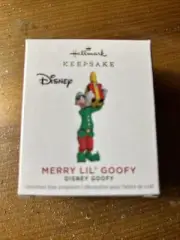 Hallmark 'Merry Lil' Goofy' 2021 Miniature Disney Ornament New In Box