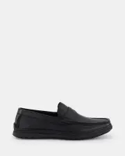 Peter James Wallis-pj/Black Casuals 43