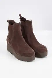 Kiah Pull On Suede Boot--DJA-KIAH-W21