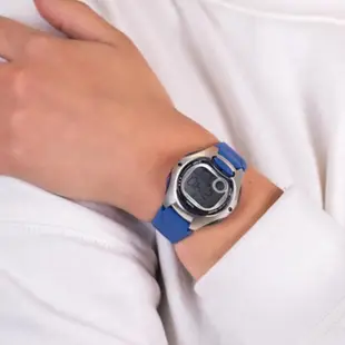【CASIO 卡西歐】LW-200 小巧時尚亮色系輕鬆配戴防水電子錶