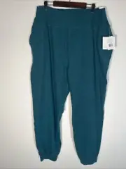Beyond Yoga Women's Spacedye Midi Jogger Green Plus Size 3X Pockets Premium