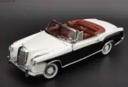 SunStar Alloy Model Car 1958 Mercedes Benz 220SE Convertible 1/18