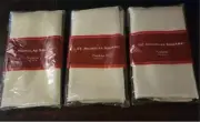 St Nicholas Gold Shimmery Rectangular Tablecloth, 12 Napkins, NEW