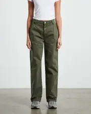 A Carrie Carpenter Jeans Army Green