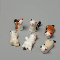 在飛比找ETMall東森購物網優惠-zakka 日式雜貨陶瓷貓咪筷子架創意擺件手繪小貓筷枕托架卡
