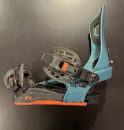 Rome Flare Berry (blue/green) Women’s 2023 Medium/Large Snowboard Binding