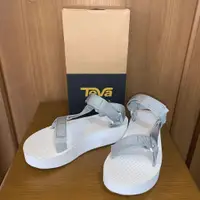 在飛比找蝦皮購物優惠-近全新 TEVA 涼鞋 Flatform 25cm 白色 日