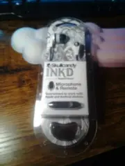 Skullcandy Inkd Microphone & Remote White & Black Wired Earbuds S2IKFY-074 NEW!