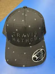 TRAVIS MATHEW “SHIPWRECK BEACH” FLEXFIT GOLF BASEBALL CAP BLACK. New With Tags