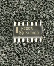 MC74HC00AD ON SEMI IC NAND Gate 4-Element 2-IN CMOS 14-Pin SOIC 10 PIECES