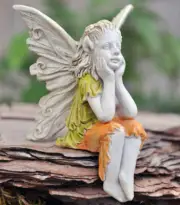 Sleeping Fairy Girl sitting GO 16476 Miniature Fairy Garden