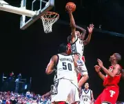 Playoffs Georgetown Allen Iverson shot vs Texas Tech Atlanta GA 3/- Old Photo 1