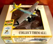 B-17 G. Flying Fortress. Medium Bomber. Die Cast Metal. New in Box. 1:155 scale.