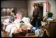 Joanna Kerns Alan Thicke On 1985 Tv Series Growing Pains Old Photo 5