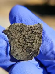 Meteorite**Amgala 001, Martian Shergottite(olivine-phyric)**2.133 gram, Best!!!