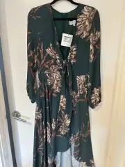 Pasduchas Mock Wrap Midi Long Sleeve Dress Size 12 BNWT. RRP $329. Green Floral