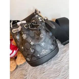 台灣現貨❤️7500 Coach 黑灰雪花❄️水桶包   限定款