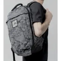 在飛比找蝦皮購物優惠-【就是愛買正品】 Y-3 Backpack 黑色 經典後背包