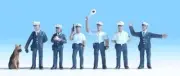 Police Officers & Dog (Blue Uniform) OO/HO gauge Noch 15091