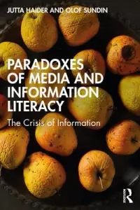 在飛比找博客來優惠-Paradoxes of Media and Informa