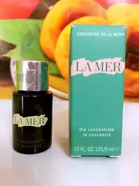 在飛比找Yahoo!奇摩拍賣優惠-LA MER 海洋拉娜 極緻濃縮再生精華 5mL 百貨公司專