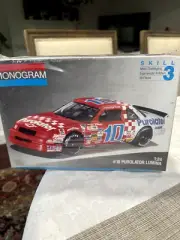 Monogram,Skill 3 most challenging experienced builders, 99 pieces,model kit,