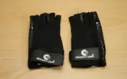 Mighty Grip Tacky Gloves for Dance Pole Fitness and Yoga Safety (1 Pair) Small