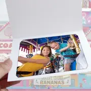 White Slit-Corner Cardboard Photo Folder - Holds a 4x6 or 5x7 Photo - Pack of 25
